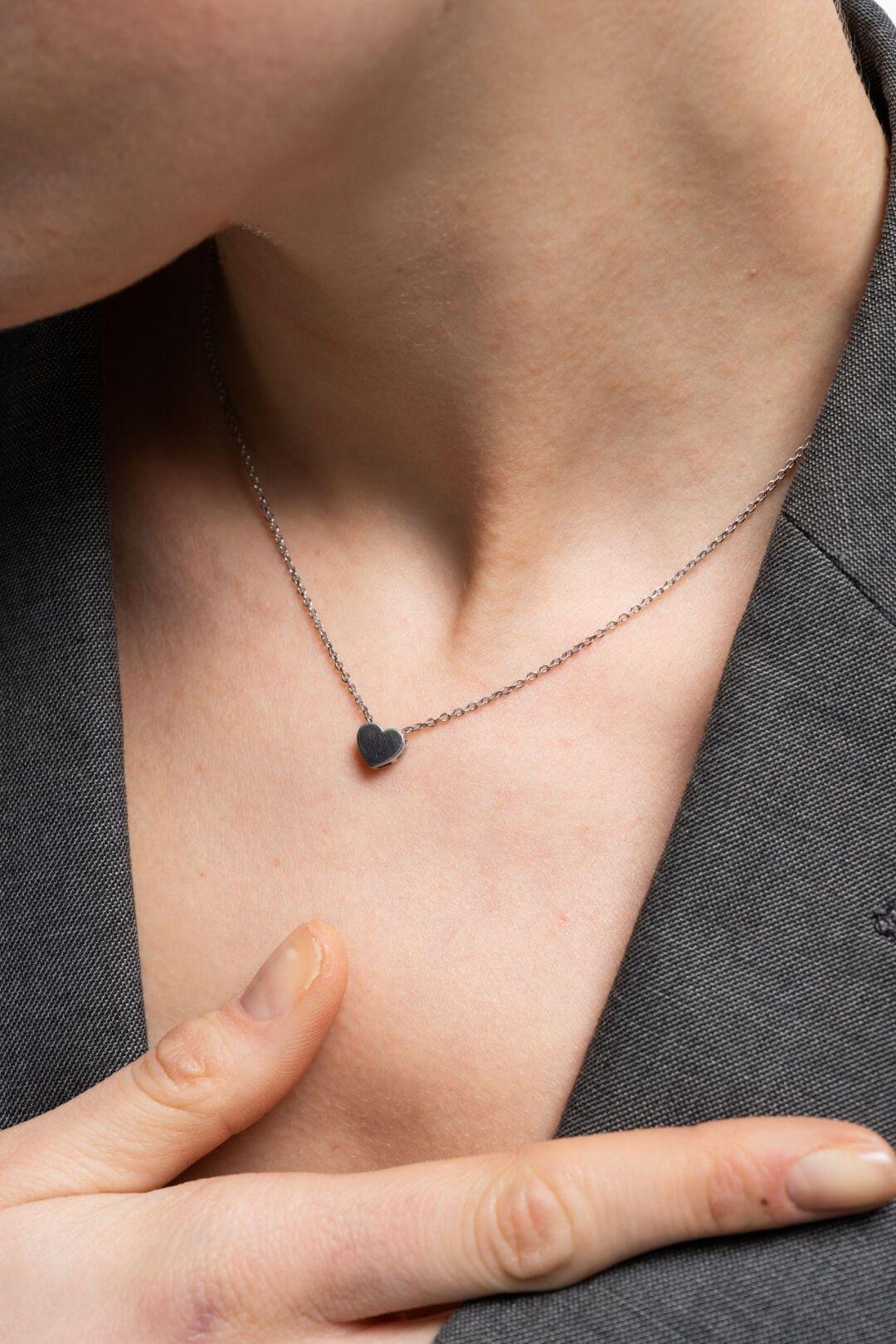 Зображення Женское серебряное колье с подвеской-сердцем