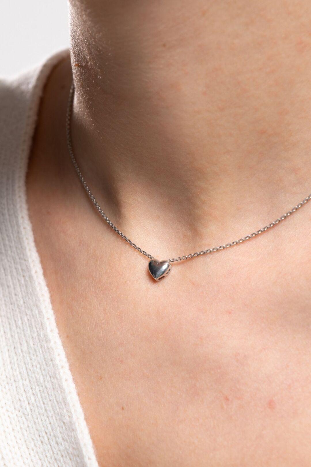 Зображення Срібне жіноче кольє Мінімалістичне серце