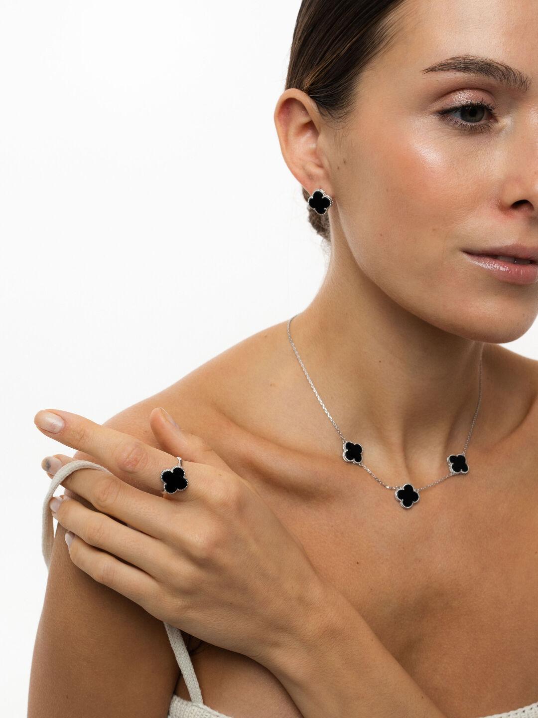 Серебряные серьги оникс Клевер 1,3 см