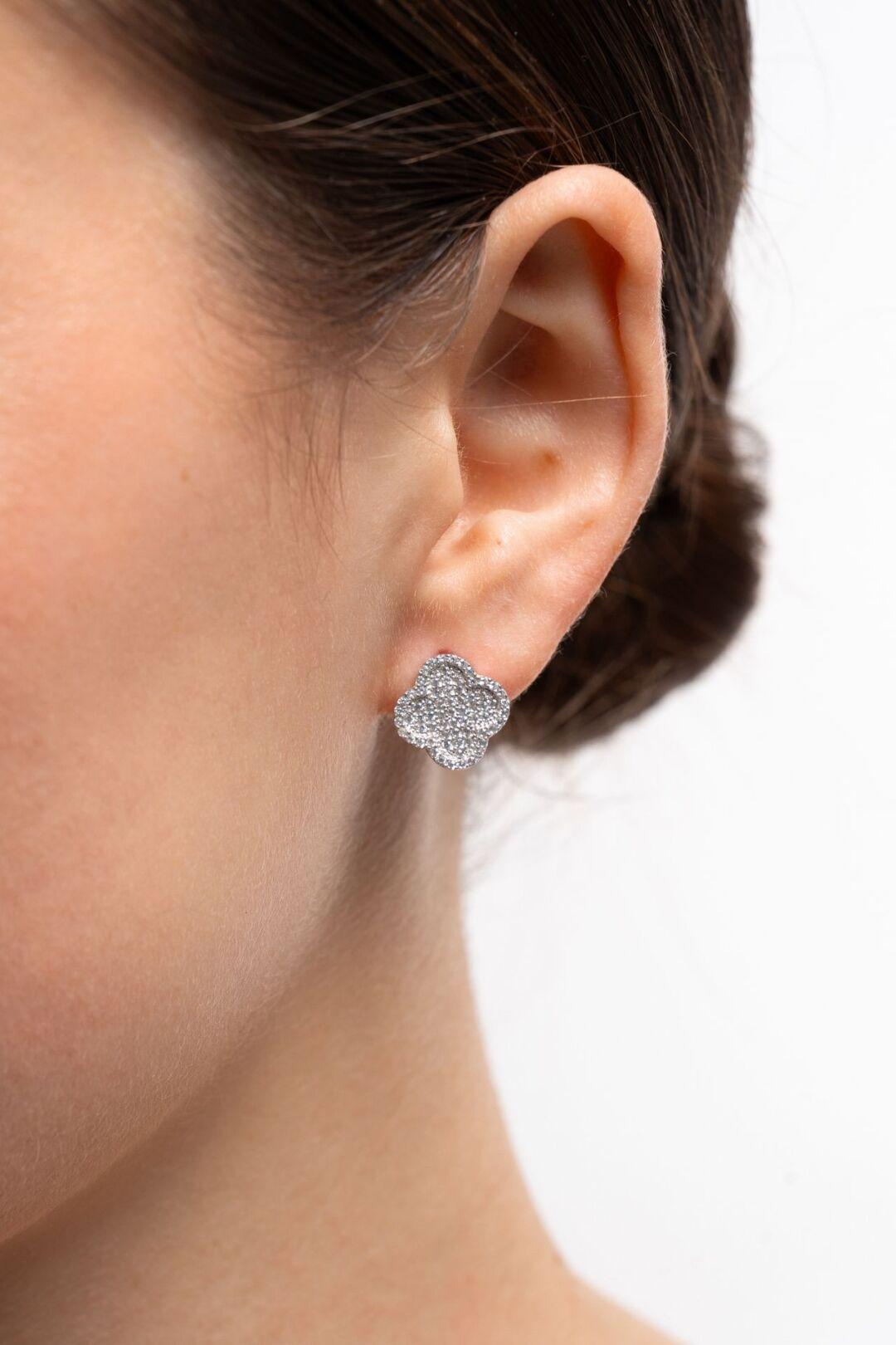 Зображення Срібні сережки Чотирилисник у камінцях