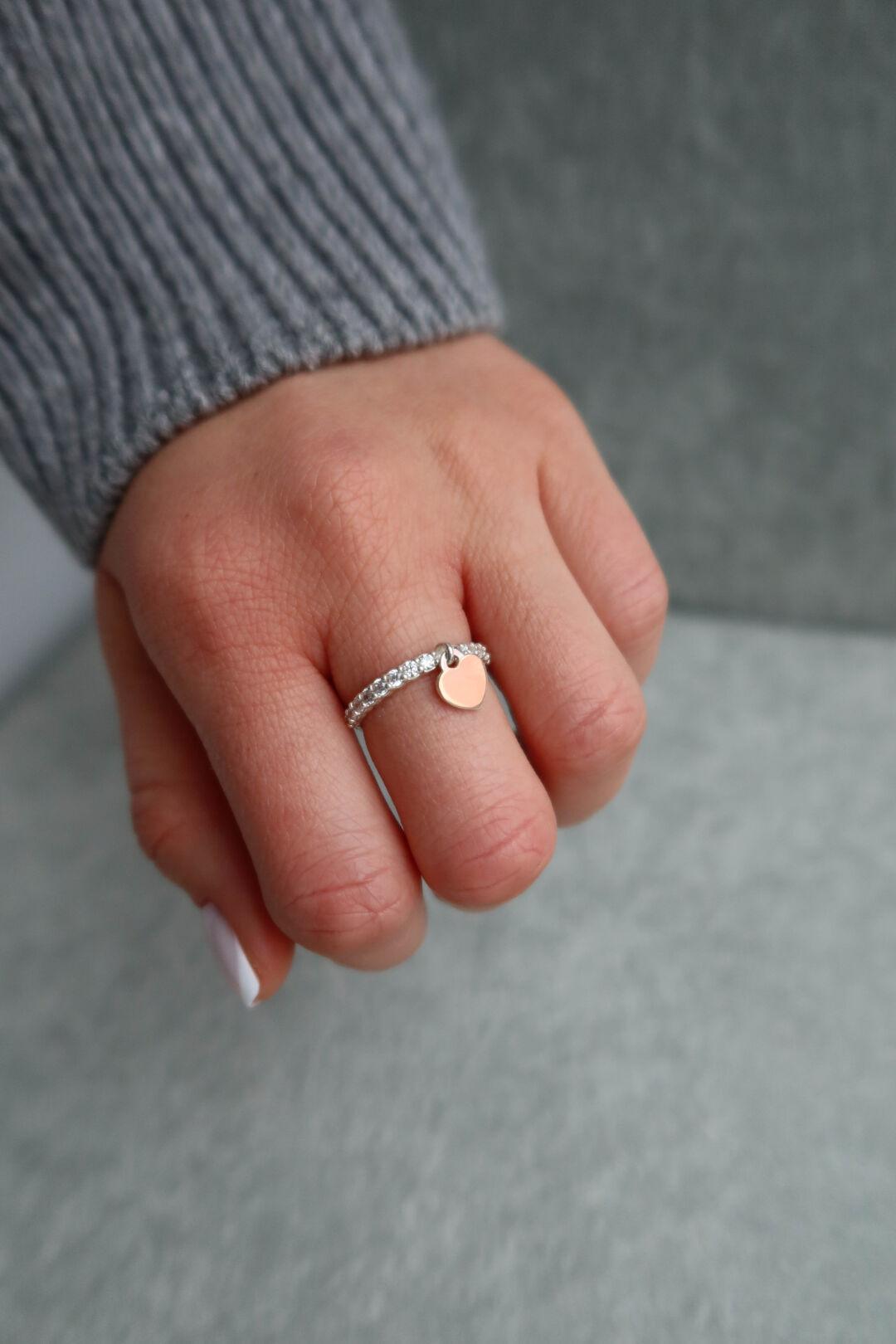 Зображення Кольцо с фианитами серебро 925° золото 375° при наведенні