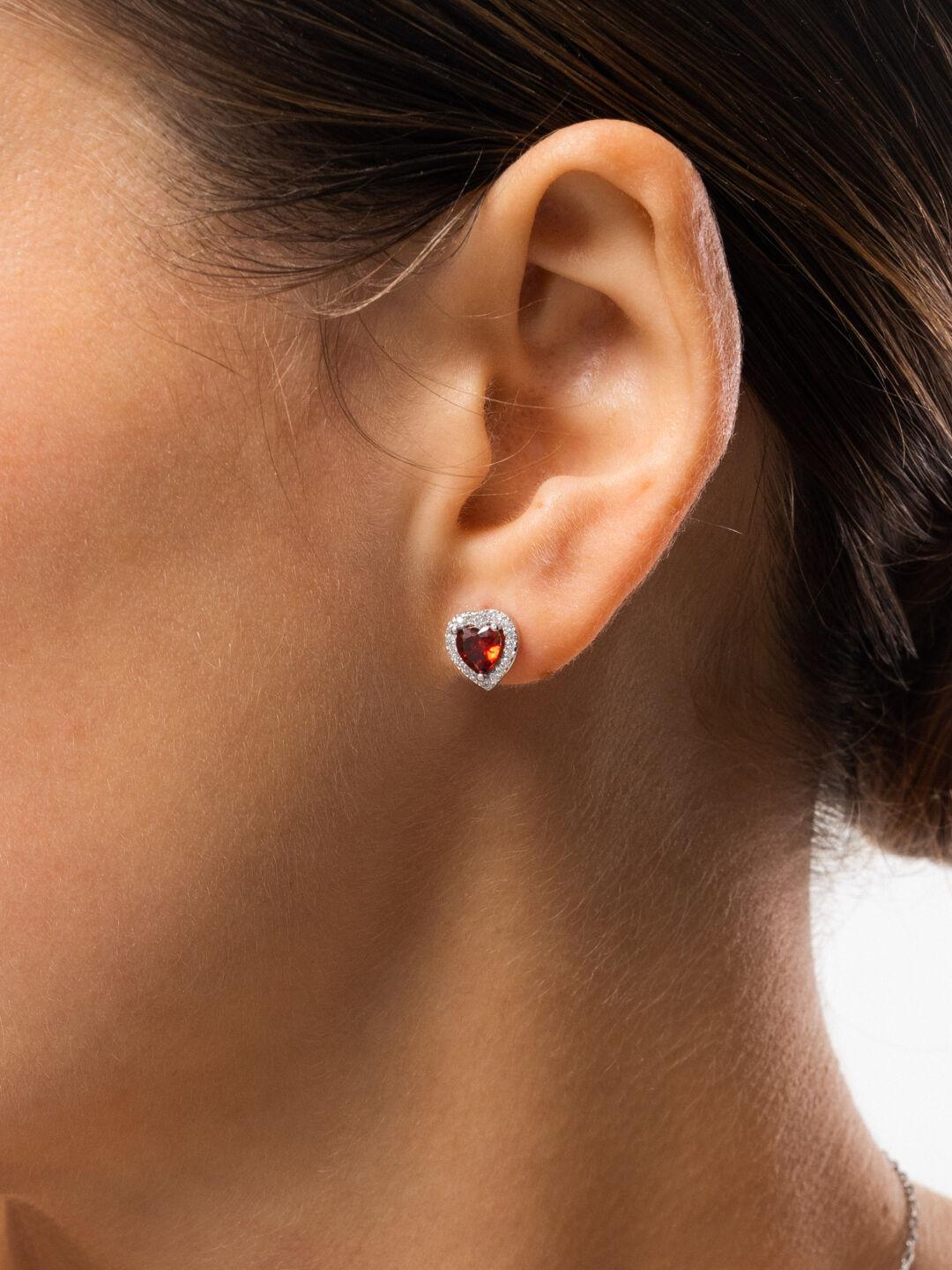 Зображення Серебряные пусеты Рубиновое Сердце