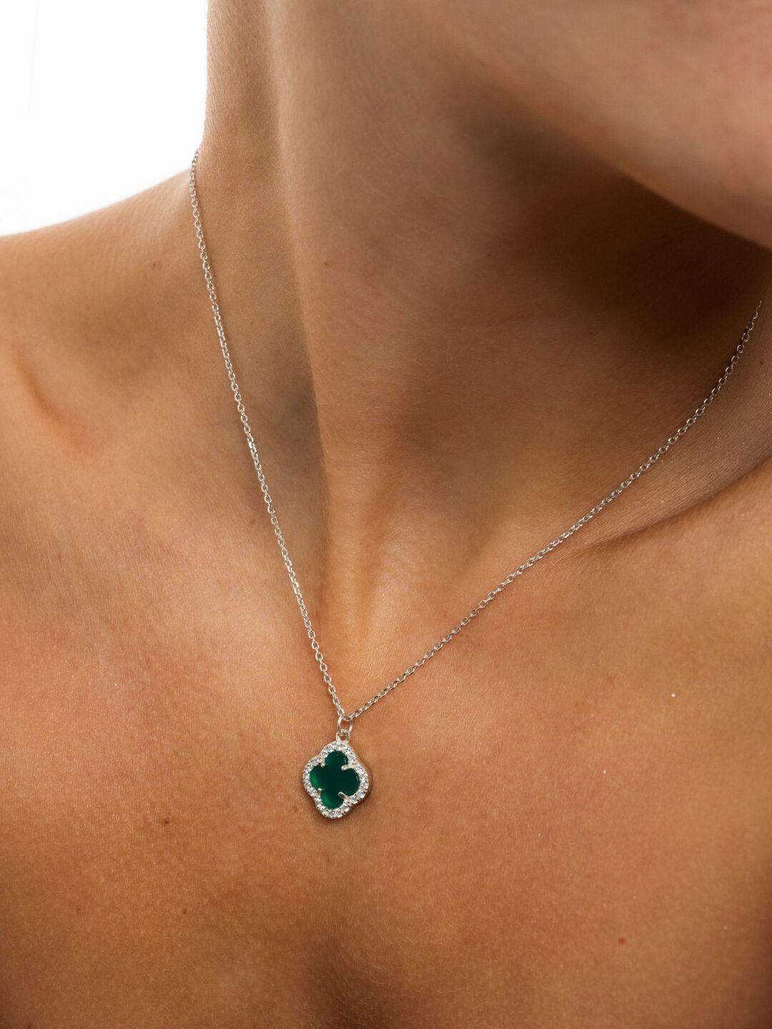 Зображення Серебряное колье с нефритом Клевер