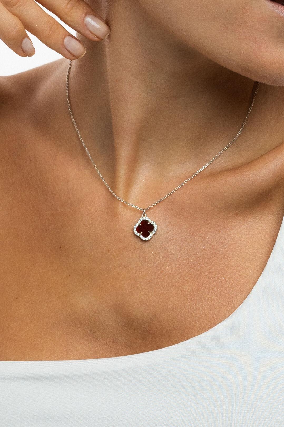 Зображення Женское колье из серебра 925° с сердоликом Клевер