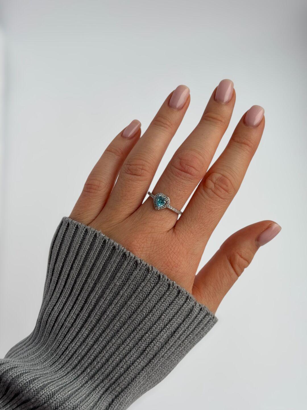 Зображення Серебряное кольцо 925° Сердце голубое при наведенні